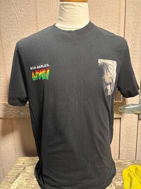 Bob Marley Black Shirt Size Large official reggae